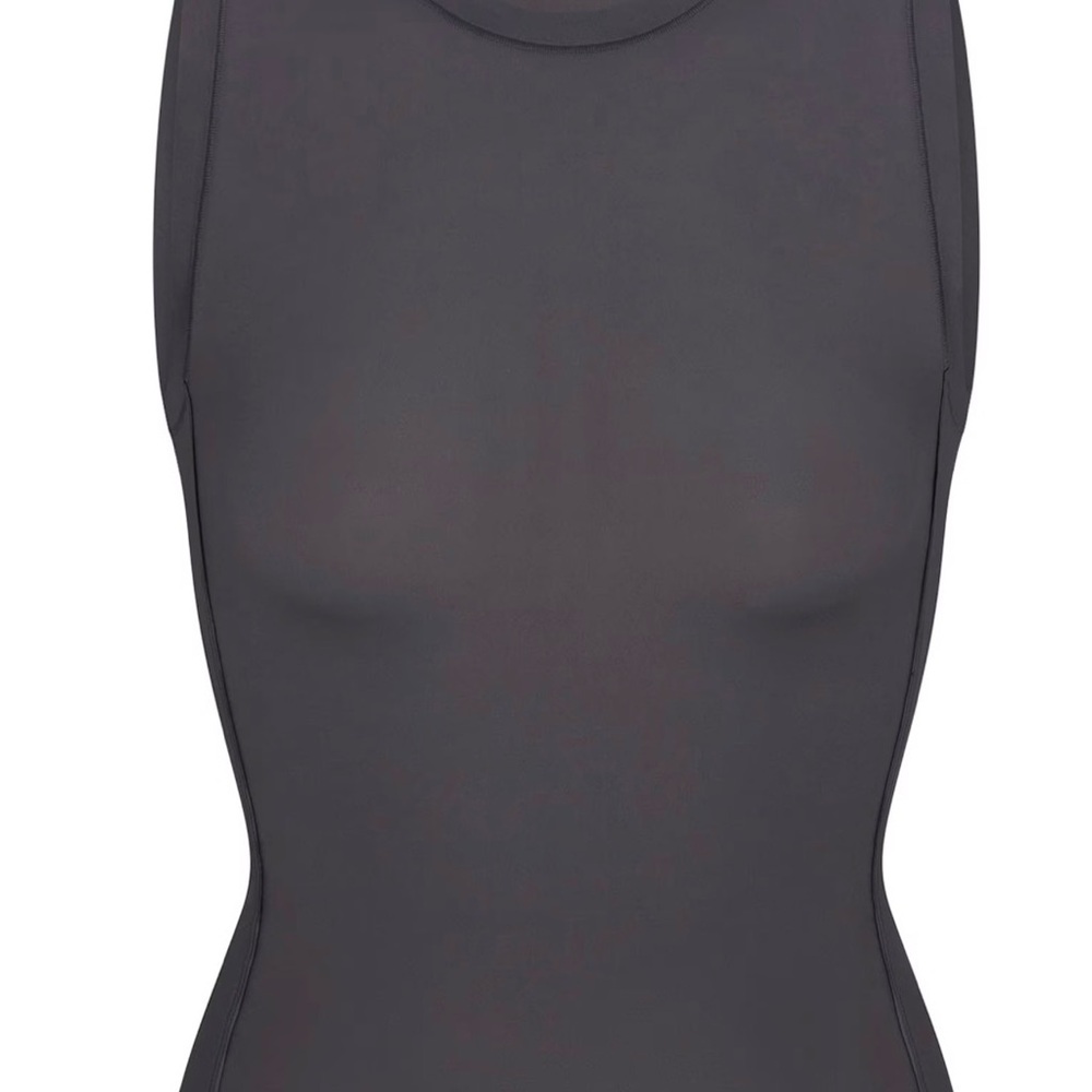 SKIMS Nike LEAD Sleeveless Top - Picture 2 of 2